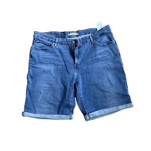 Levi's Bermuda Shorts Size 22W